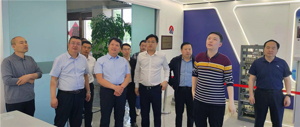 中石化来我司调研-高度赞赏华硕能源大布局